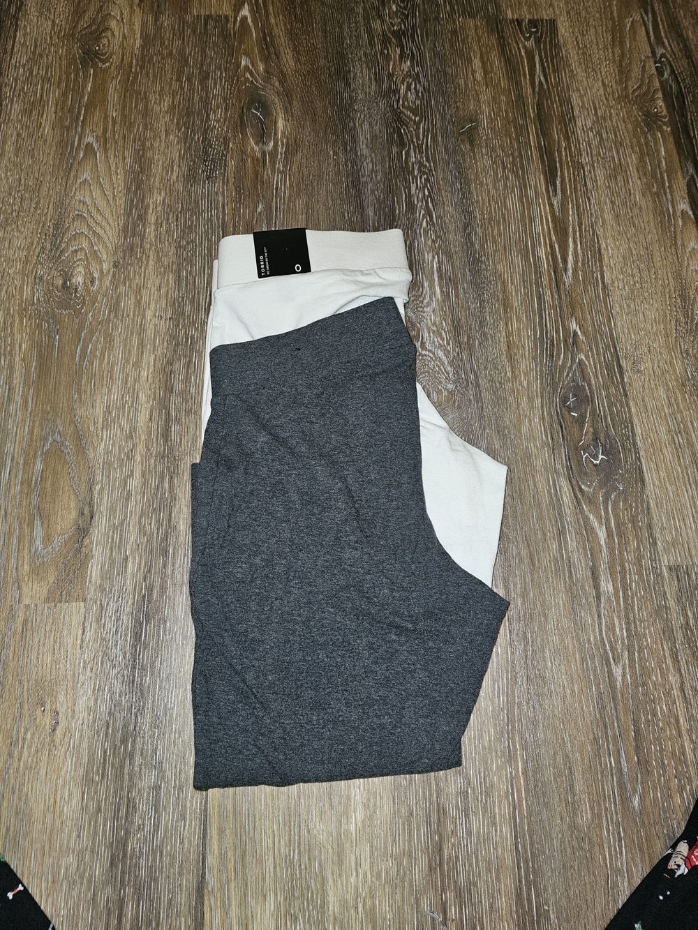 Torrid Stretch Jersey Leggings/Capris - Gray and White